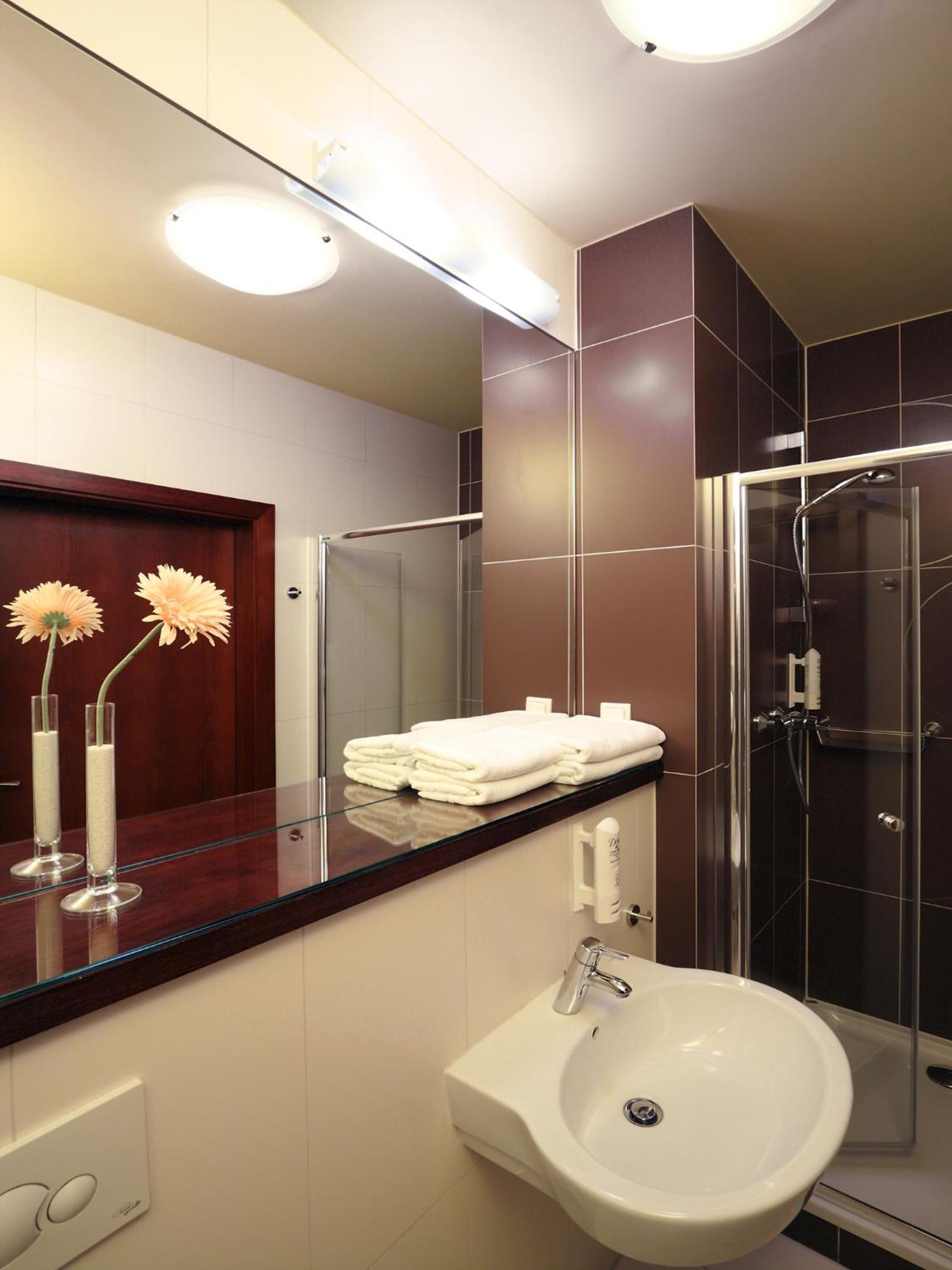 Apartamenty Zlota Nic Opole Kültér fotó
