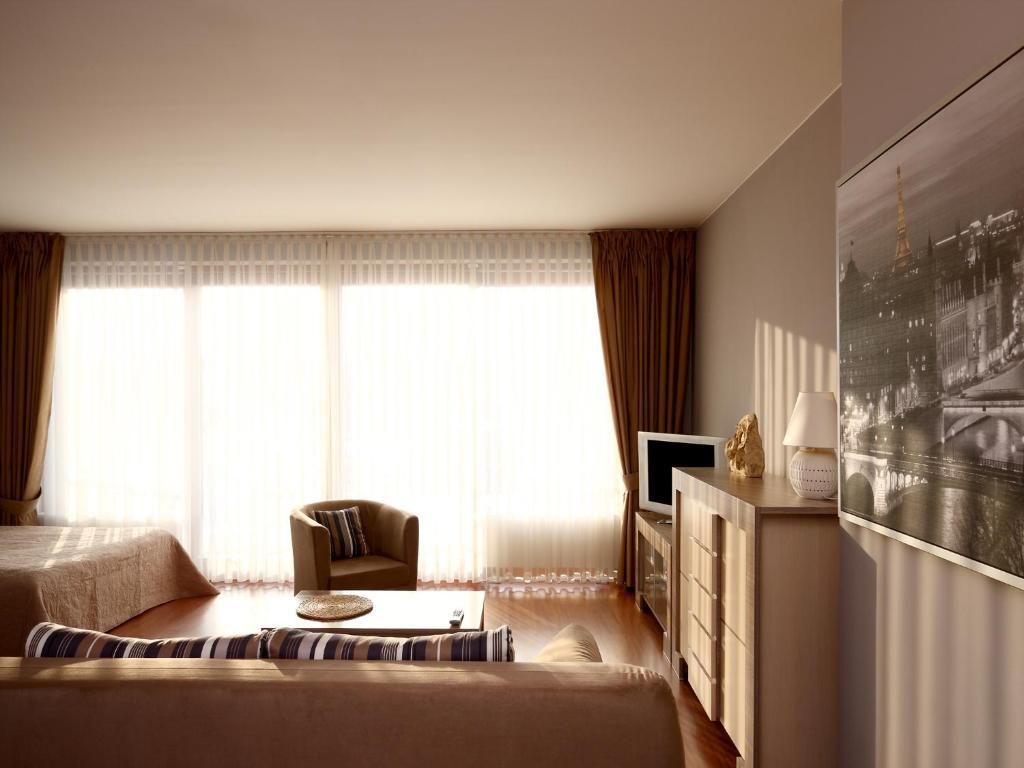 Apartamenty Zlota Nic Opole Kültér fotó