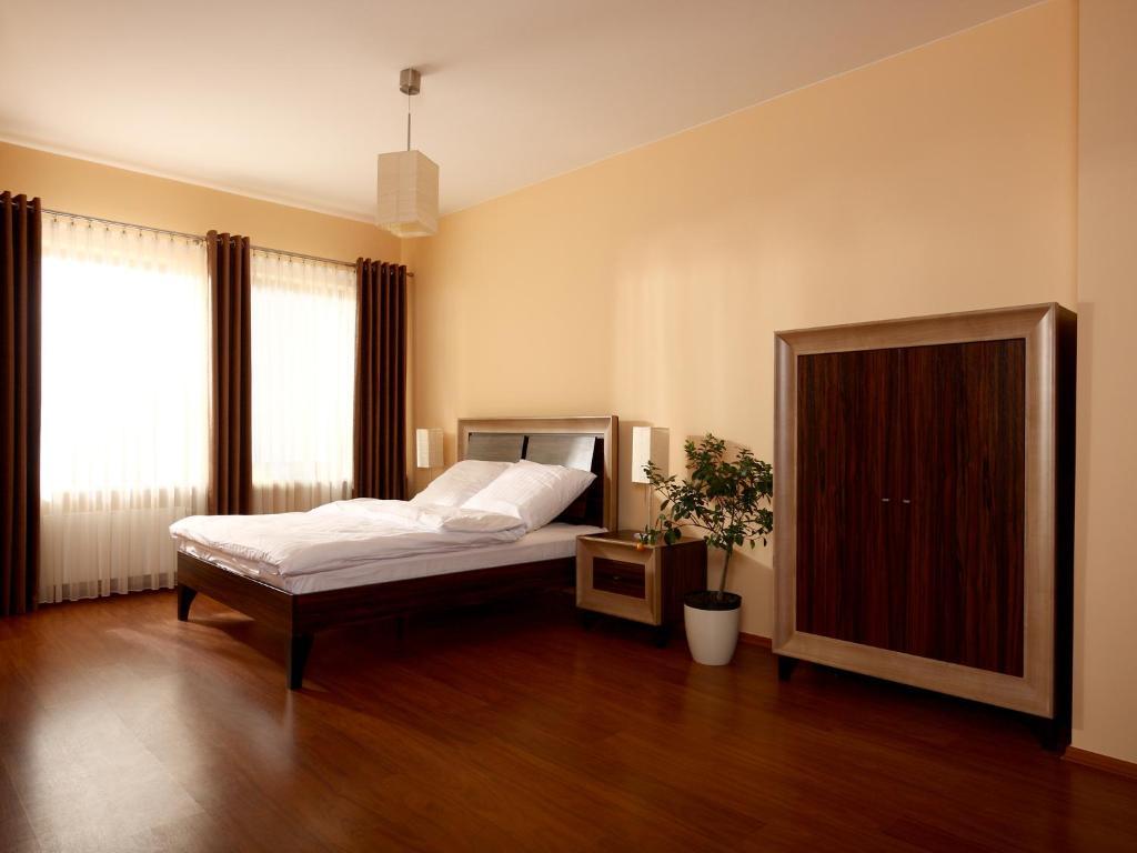 Apartamenty Zlota Nic Opole Kültér fotó